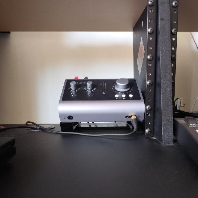 Podstawka do Audio Audient ID14 MK2