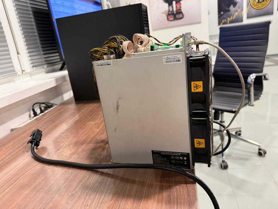 Asic Antminer Z15 430 k/Sol, дохід $700+/ місяць. Наявність, Асік