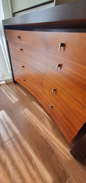 Oportunidade! Mobilia de Quarto em Madeira Maciça de Cerejeira