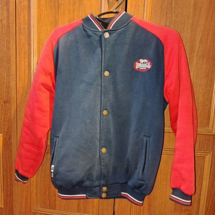 Тканевый бомбер лонсдейл