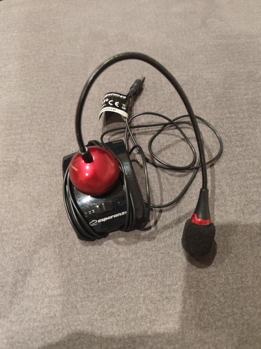 Mikrofon komputerowy