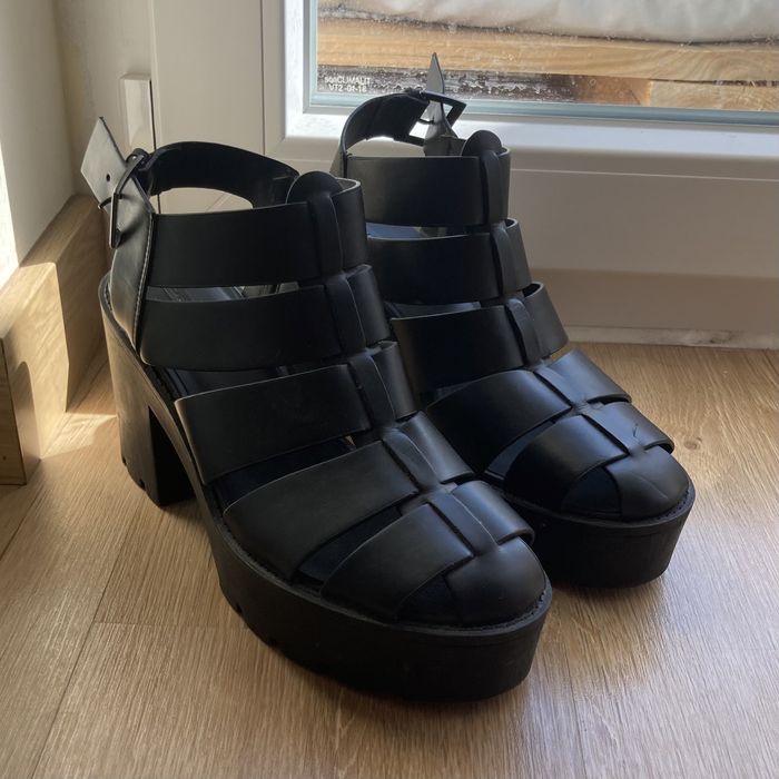 Sandália Bota salto alto Zara 41 preto