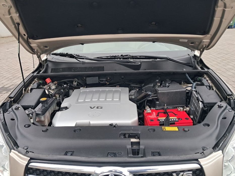 Продам Toyota  RAV 4. 3.5 мотор