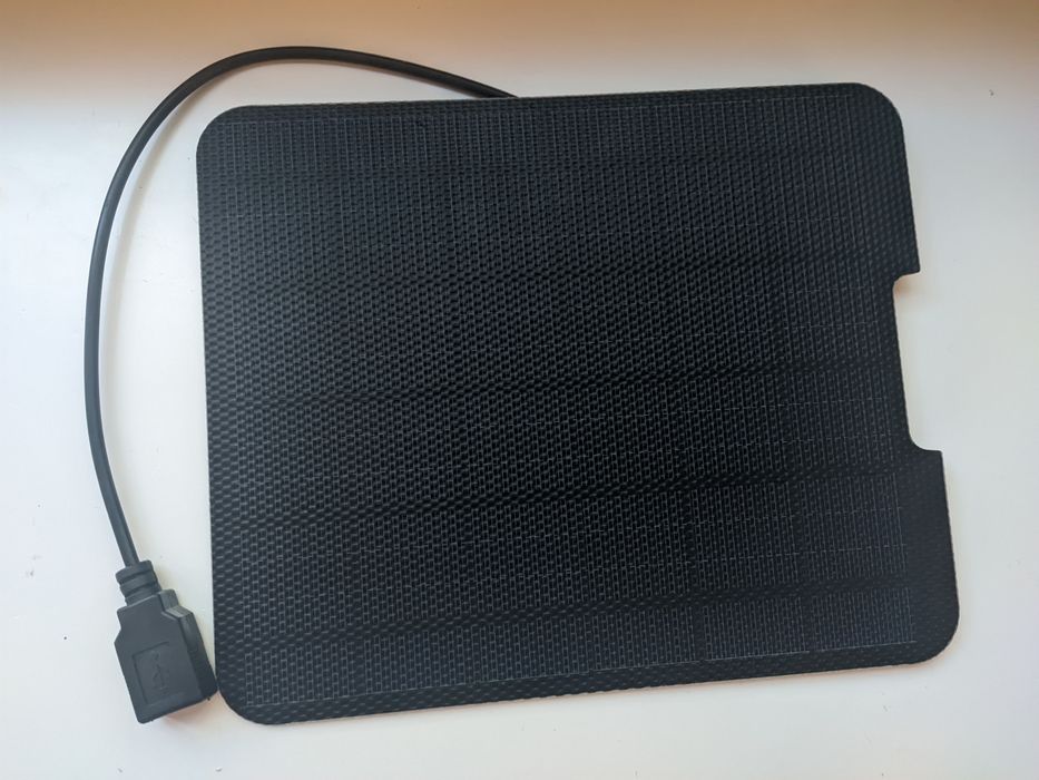 Сонячна панель з юсб