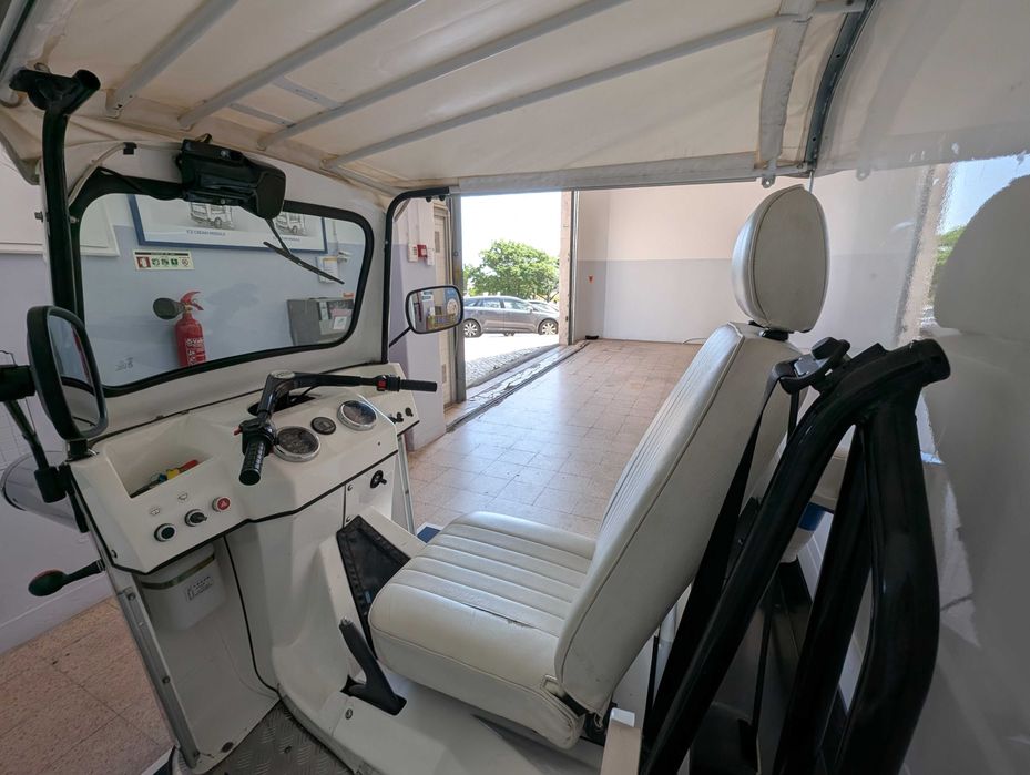Vende-se Tuk Tuk de caixa fechada | 100% Elétrico