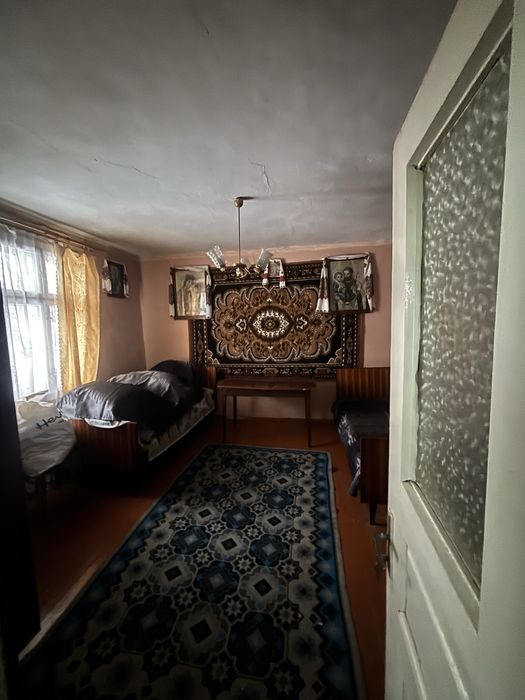 Продається будинок с.Ролів