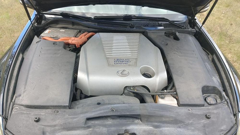 Lexus GS 450h polecam