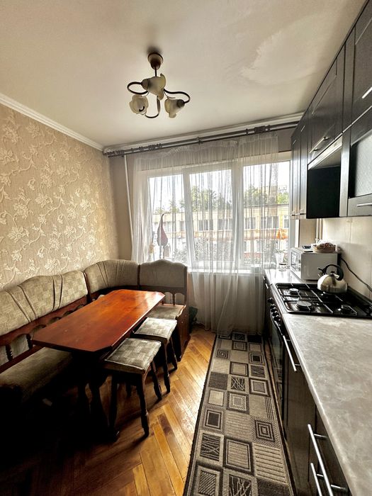 оренда кімнати (прохідна) для дівчини вул. Кульпарківська 133