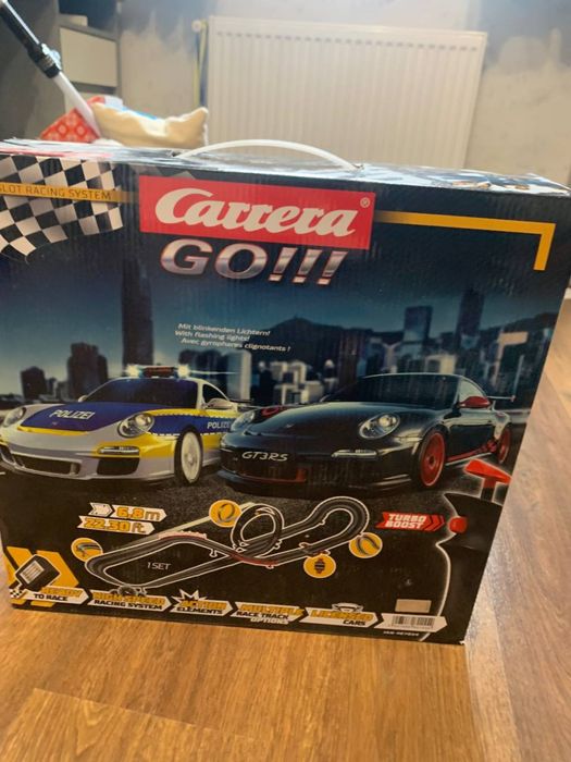 Гоночний трек Carrera GO