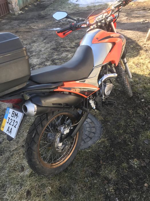 Мотоцикол Геон x-Road Ендуро 200