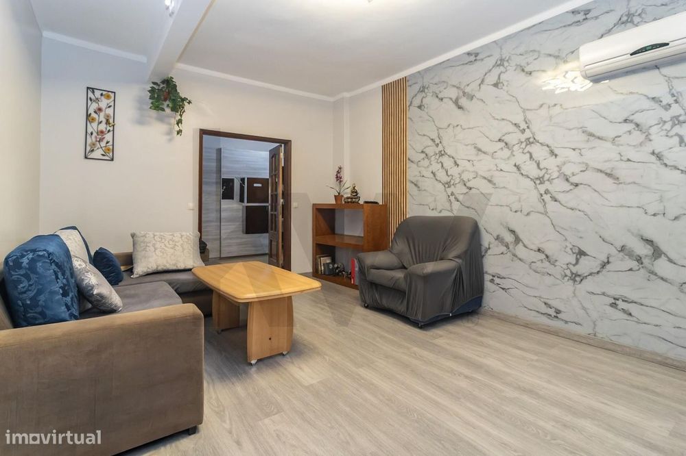 Apartamento T2 Rés-do-Chão com 80 m2 na Baixa da Banheira – Conforto e
