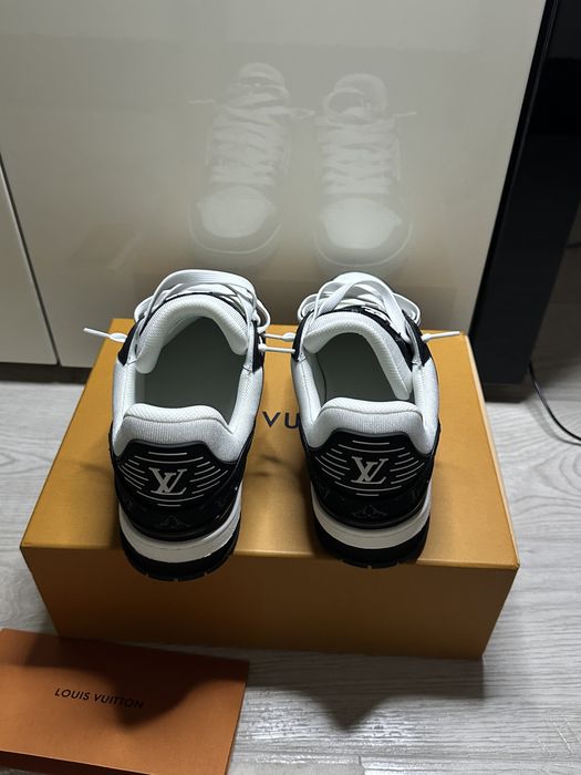 Louis Vuitton trainer