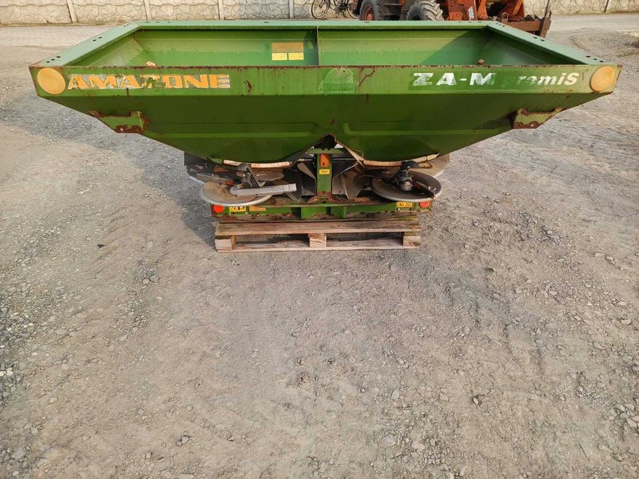 Rozsiewacz rauch, kuhn, amazone