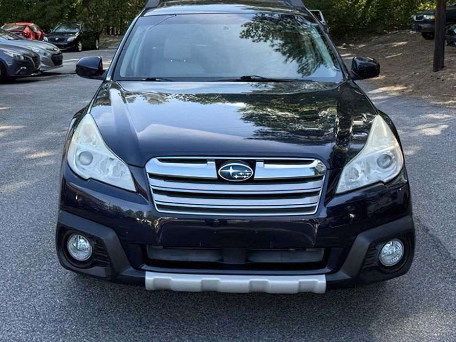 Subaru Outback 2.5i Limited      2013