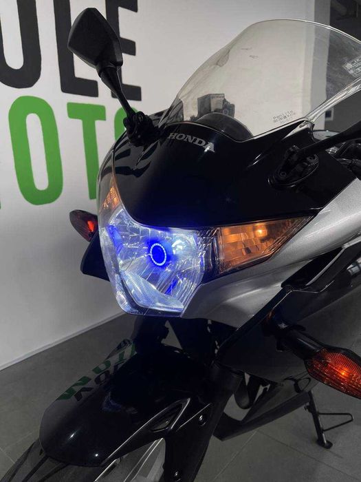 Мотоцикл Honda CBR250R