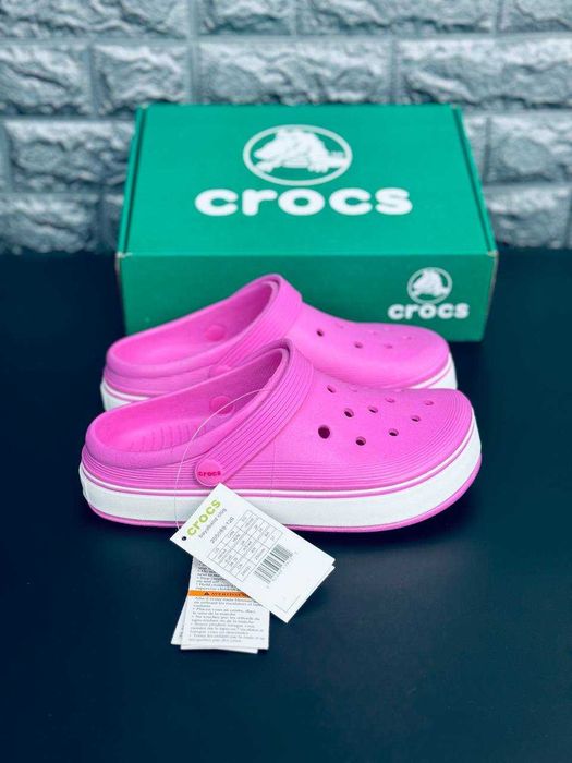 Crocs женские удобные розовые кроксы для улицы и дома легкие кроксы / качественные женские crocs / розовые crocs кроксы