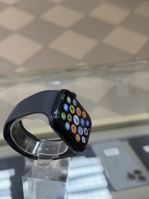 Apple Watch 8 45mm Midnight