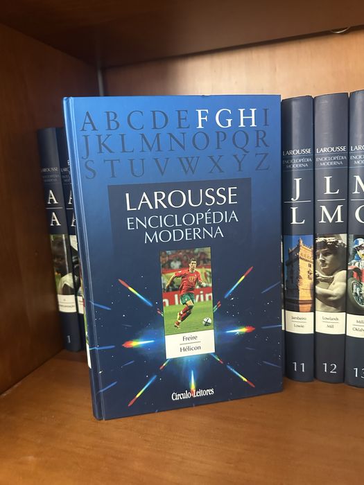 Enciclopédia Moderna Larousse