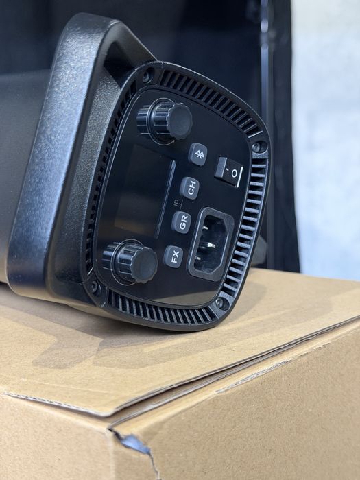Студійне світло Godox SL100 Bi