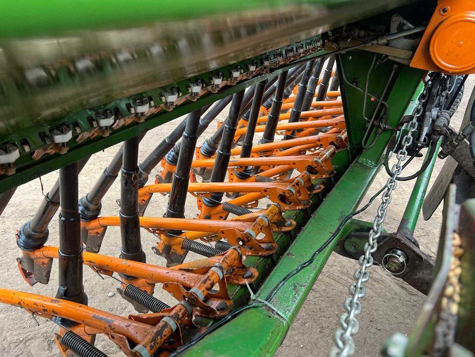 Siewnik zbożowy Amazone D8-30 Super
