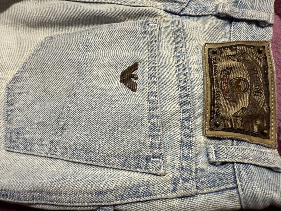 Оригінальні жіночі  джинси Armani, skinny, світлі, р.28