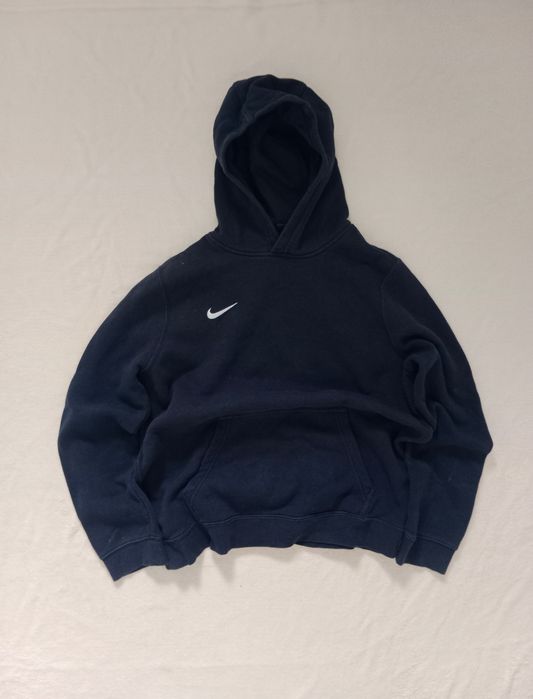 Granatowa bluza z kapturem Nike