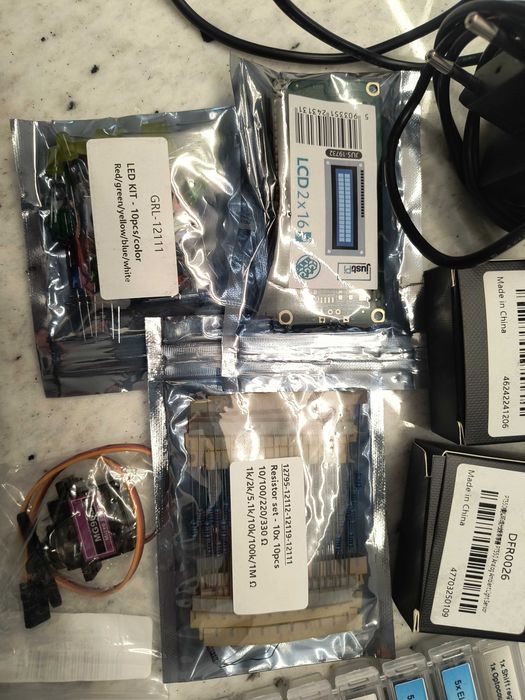 Raspberry Pi 4b 4GB zestaw