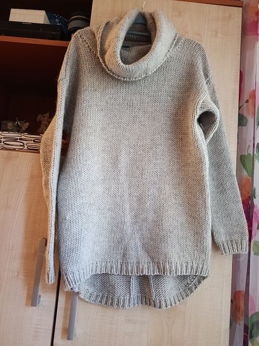 Ciepły sweter marka Review