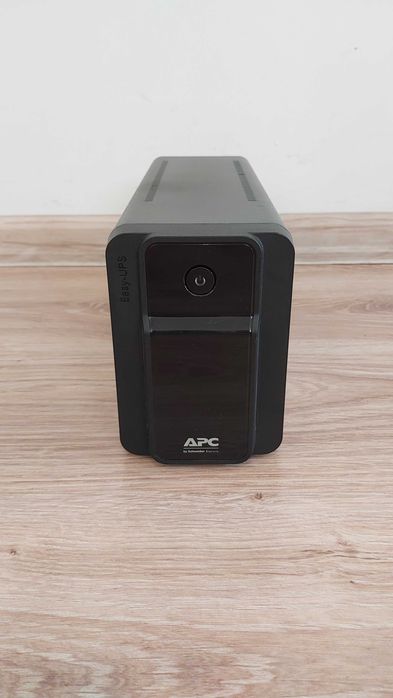 Zasilacz awaryjny UPS APC Easy BVX700LI