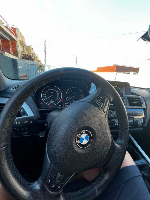 BMW 116D 2016 impecável