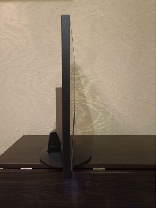 Монитор Lenovo Thinkpad