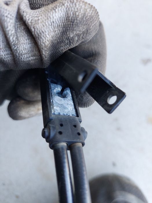 linka zamków zamka maski bmw e90 e91 e92 e93