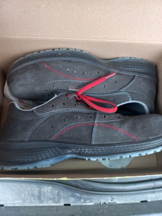 Buty robocze rozmiar 42