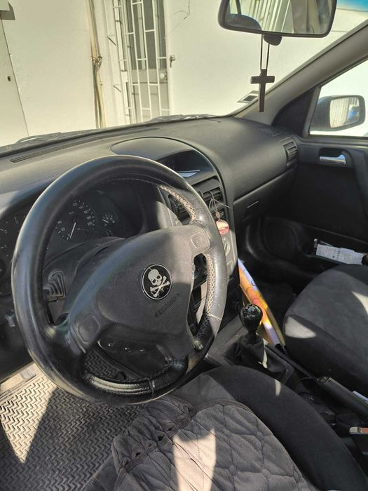 Opel Astra Gasóleo — photo 2