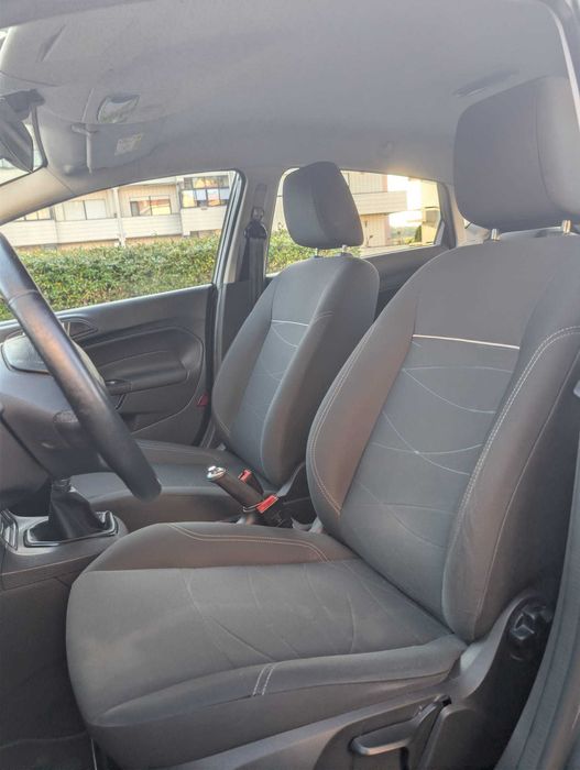 Ford Fiesta 1.5 TDCi  (2016) – 122.000km – Muito Económico