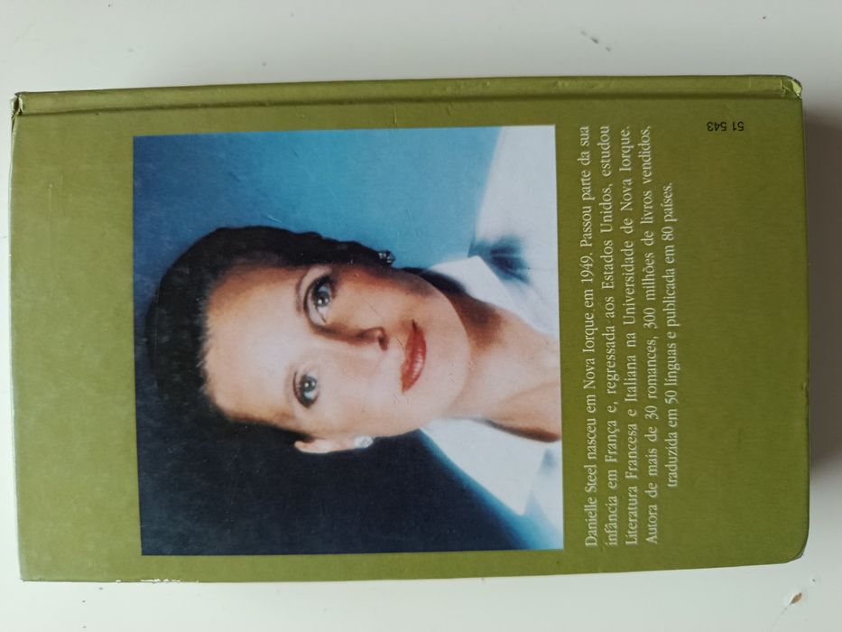 Transformacōes, de Danielle Steel