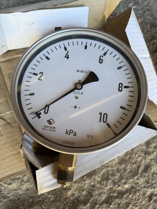 Zestaw manometrów 7 sztuk manometry gazowe