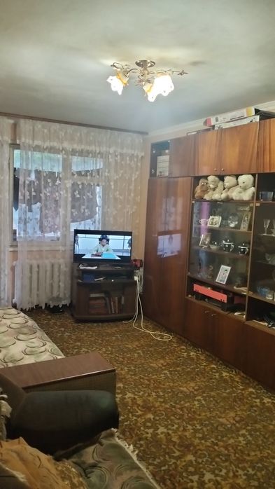 Продаж 2-х кімнатної квартири поруч парк Олександрія.