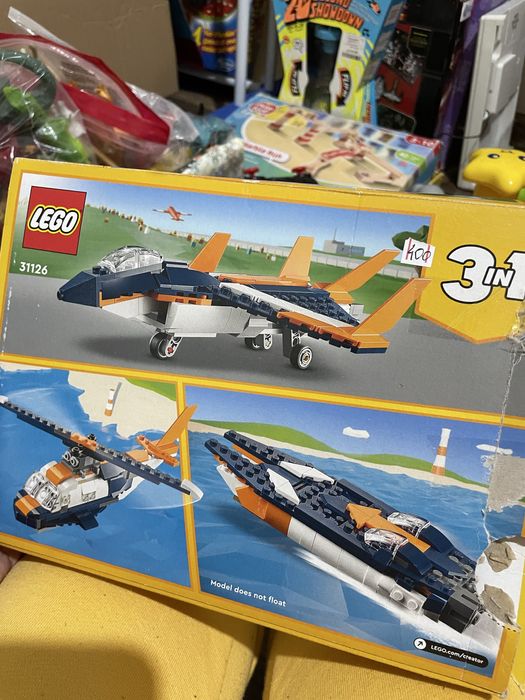 4 разных лего, уже собраное, все детали есть