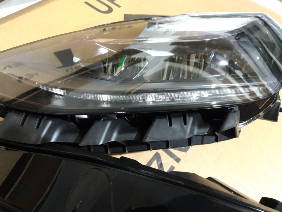 Фары Тесла Ю Tesla Model Y 3