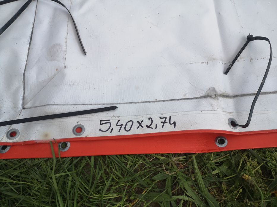 Plandeka nieprzemakalna 5,40x2,74 na jacht, łódź, do przykrycia dachu