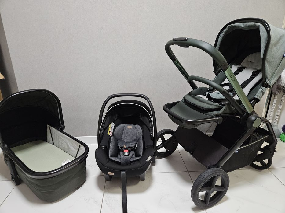 Коляска 2 в 1 Chicco Mysa + автокрісло Chicco  Kory Plus i-Size