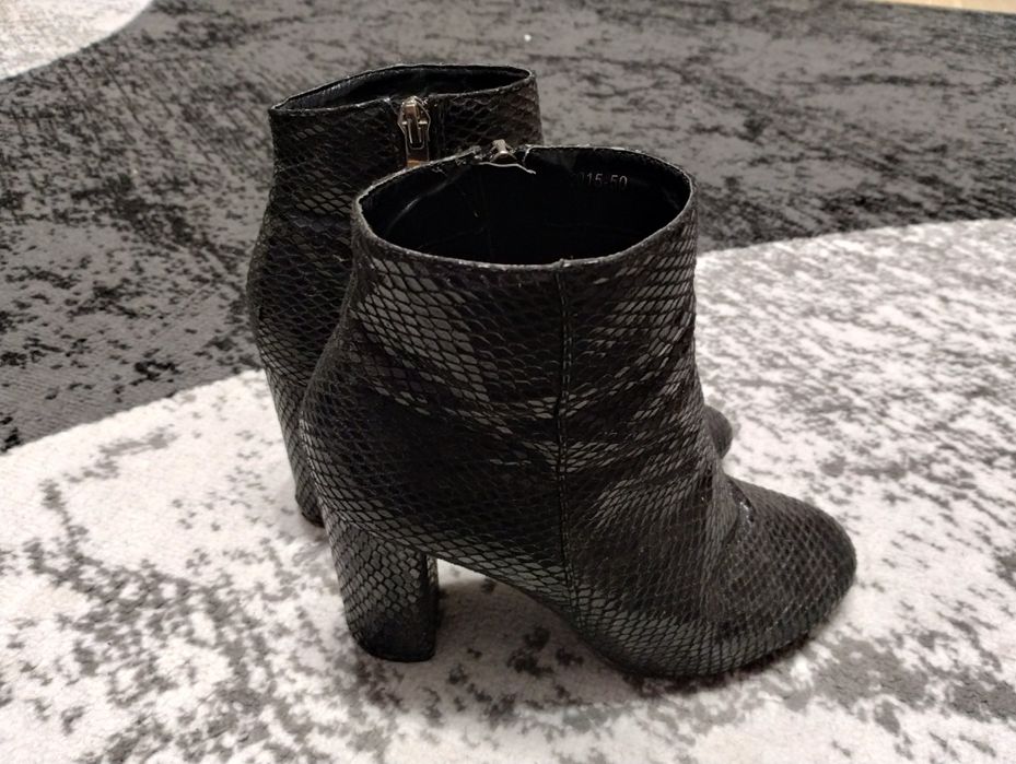 Botki czarne rozmiar36