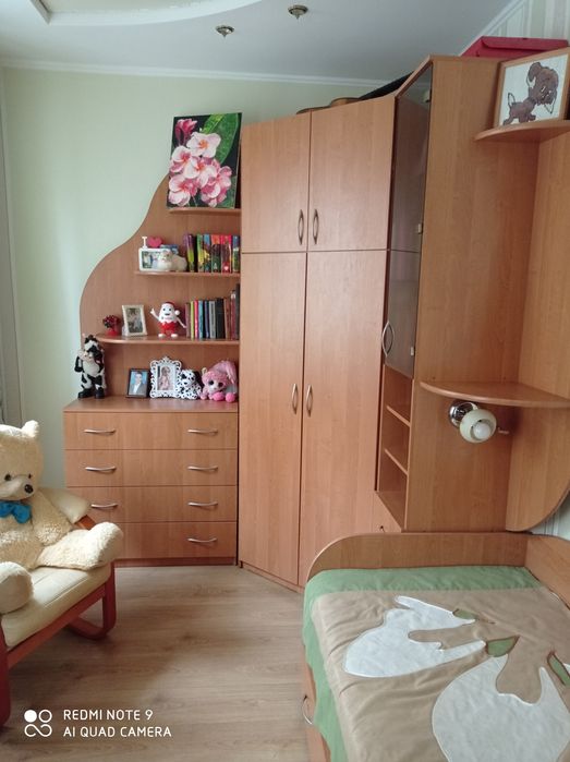 Дитячі меблі у дуже хорошому стані