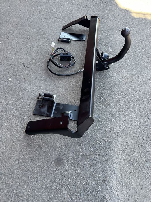 Фаркоп форкоп опель астра н хечбек opel astra H 2004/2014 рік оригінал