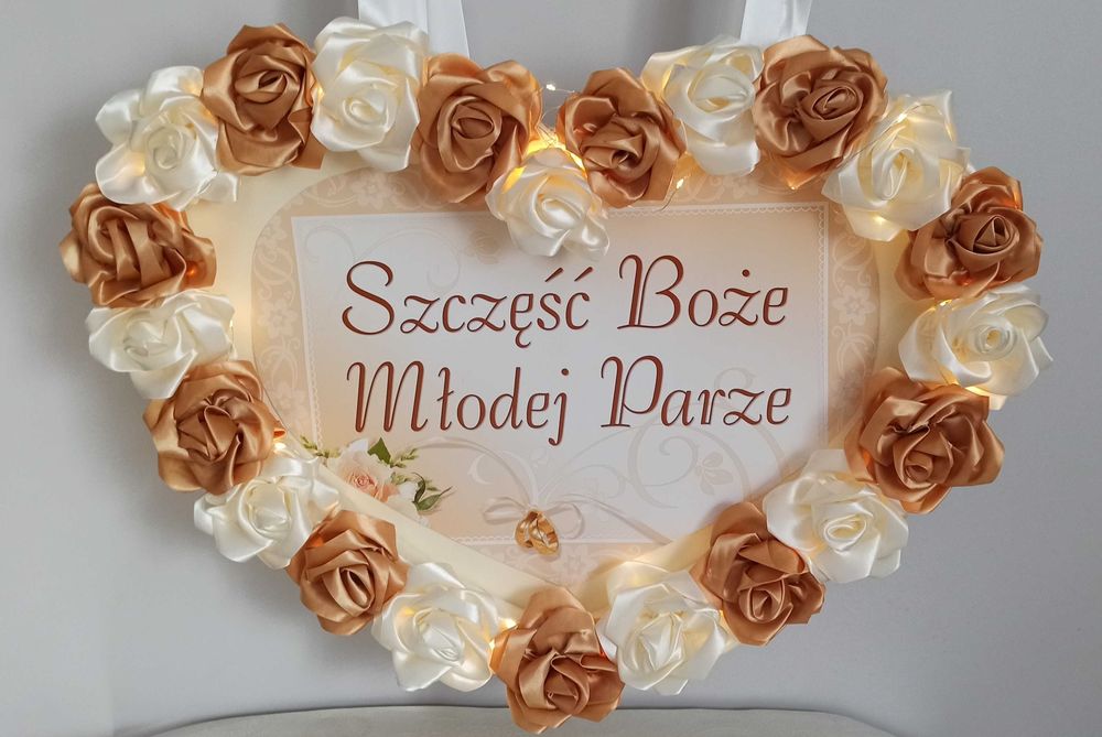 Ozdoby ślubne ręcznie robione- Serce „Szczęść Boże Młodej Parze”