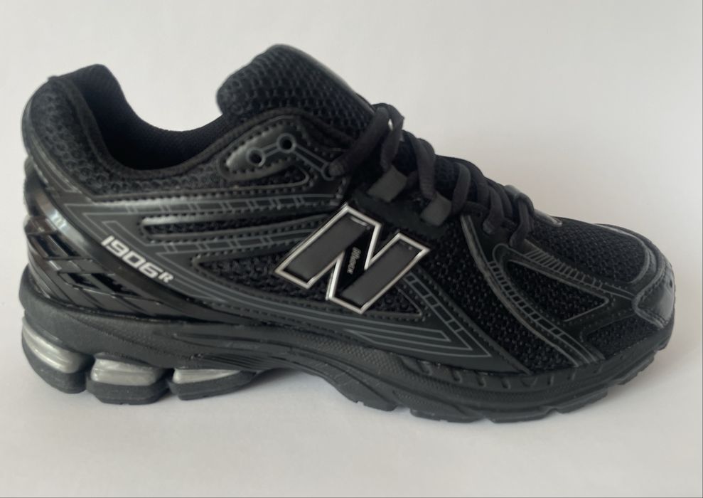 Кроссовки New balance 1906R black