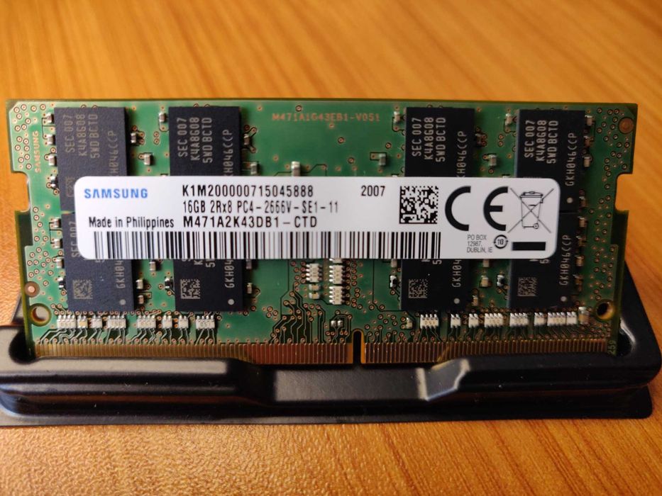 Память для ноутбуков: Samsung 16GB SO-DIMM DDR4 SDRAM (2666) = 32 GB