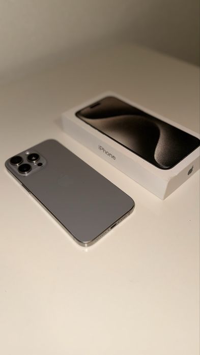 Iphone 15 Pro Max *jak nowy*