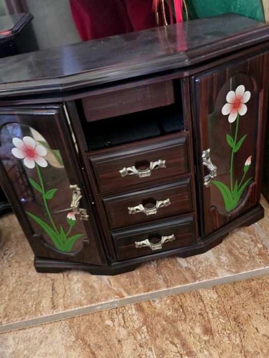 Várias peças decorativas